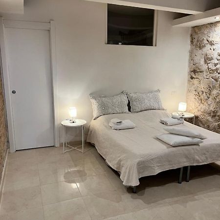 Апартаменти House74 Кальярі Екстер'єр фото